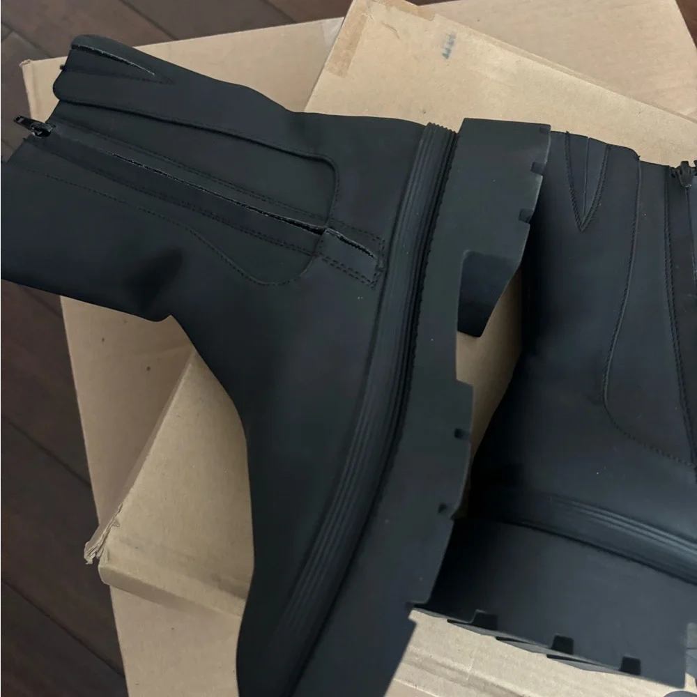 Bar III Womens Tikka Rubber Work Ankle Boots #2